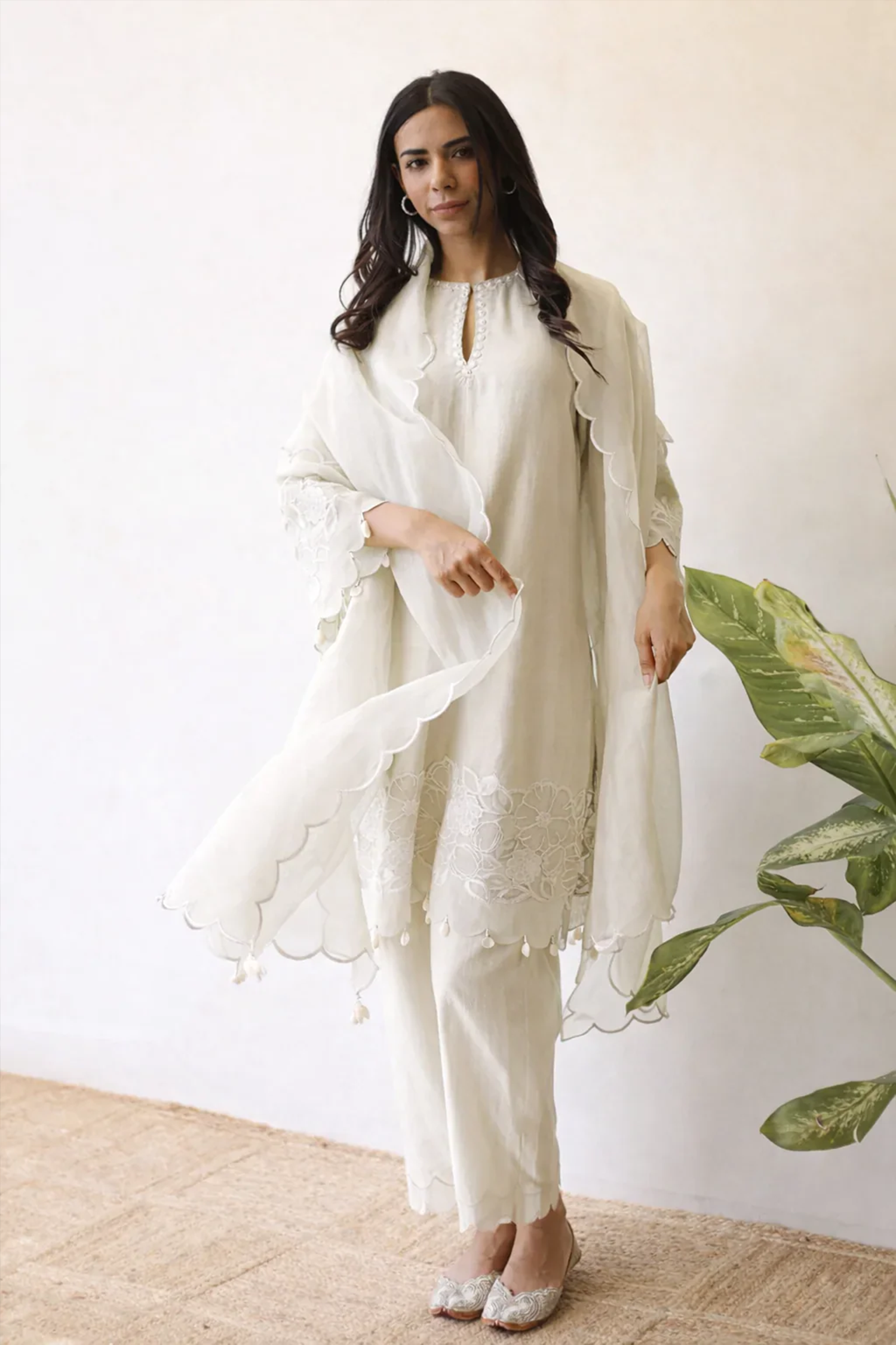 Soulika Ivory Grace Embroidered 3-Piece Suit Set