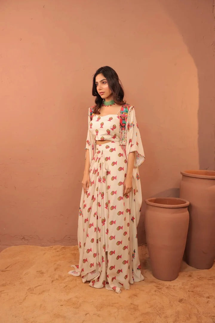 Soulika Sarika embroidered Cape Set