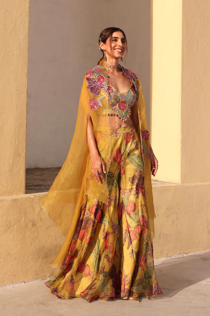 Soulika Bageecha sharara set with cape