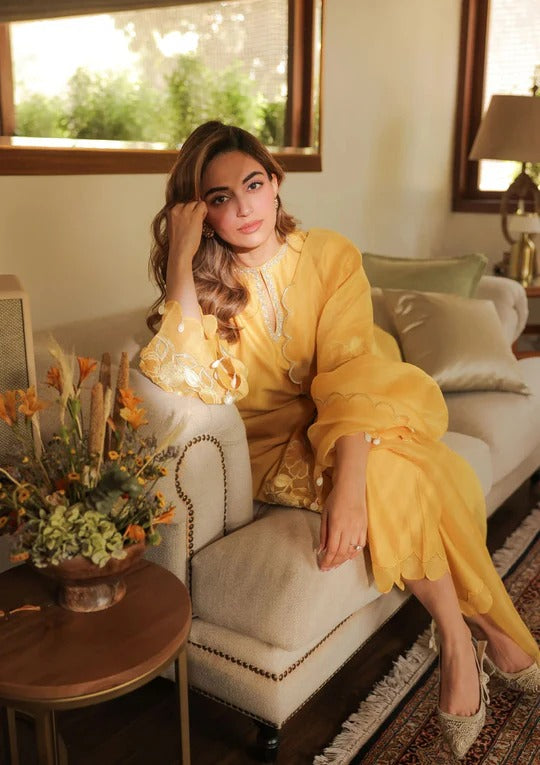 Soulika Mustard Yellow Embroidered Kurta Set Dupatta