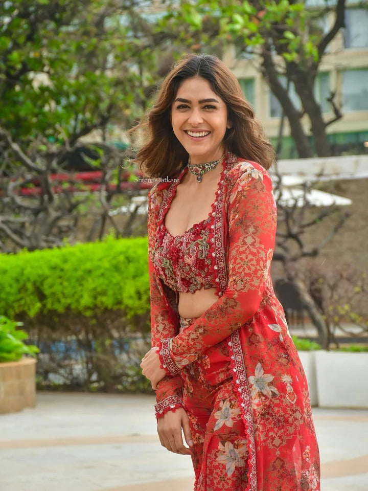 Souika Celibrity inspired Red Blossom Georgette Co-ord with Jacket