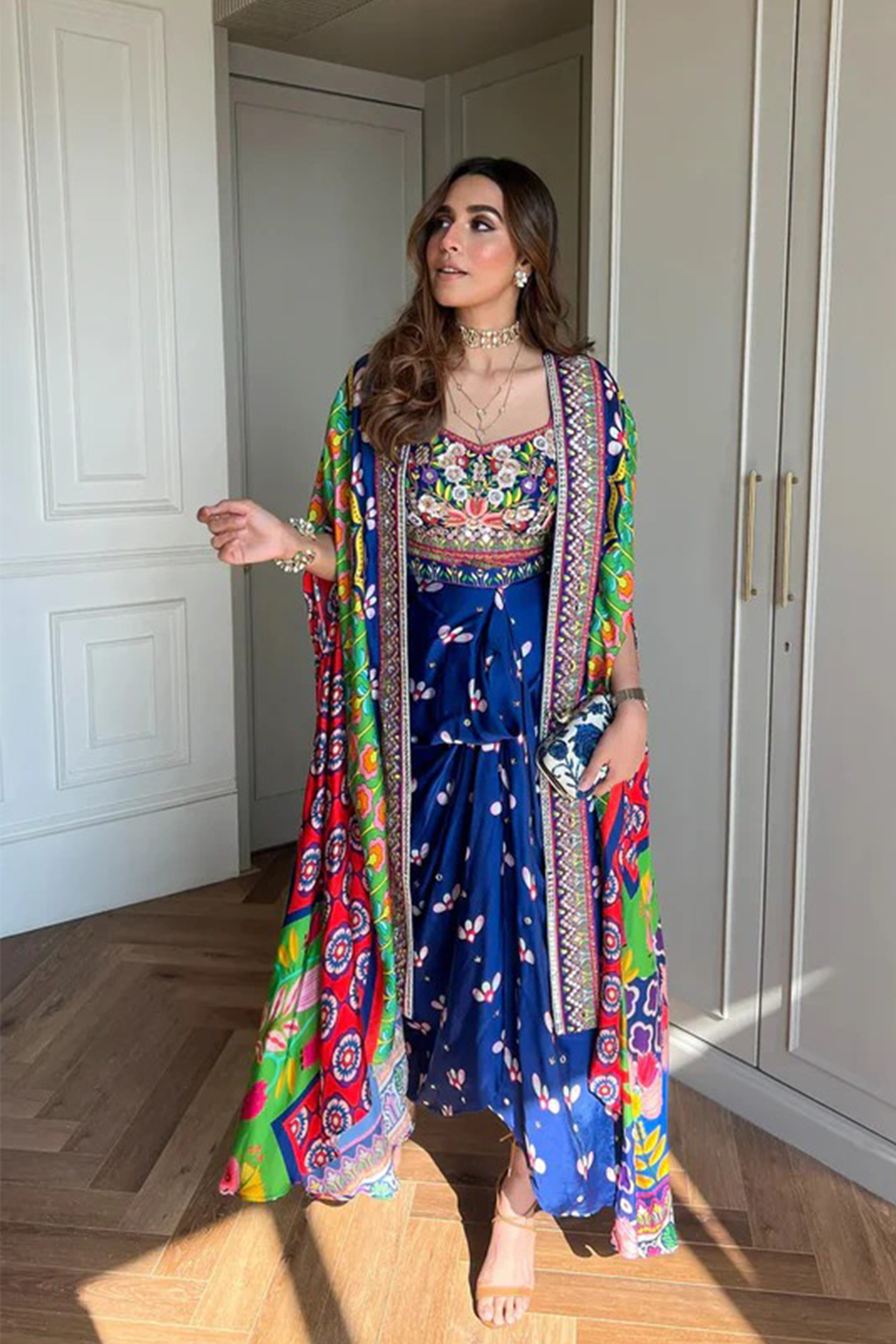 Soulika Embelished Indica Dhoti Skirt Paired With Embriodered Bralette & Cape